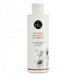 Shampoing Douceur Pure à la nigelle et néroli de Secret Sacré