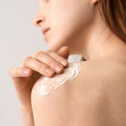 Lait pour le Corps Bergamote Citronnelle Dr. Hauschka utilisationhydratation naturelle