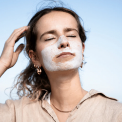 Application du Masque crème hydratant bio Endro